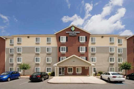 WoodSpring Suites Charlotte Gastonia - Housity