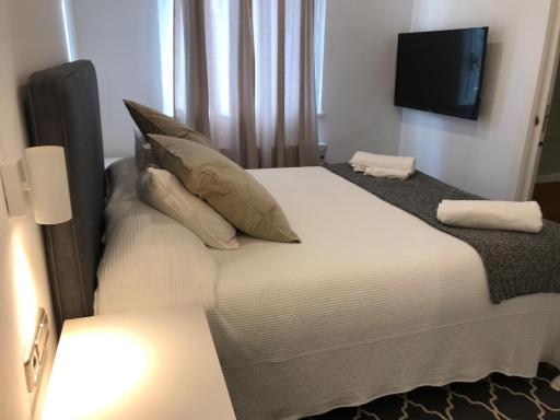 Homenfun Baqueira-Beret 1500 Luxury Duplex - Housity