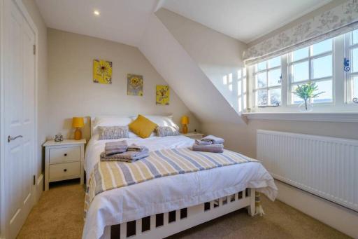 Upper Thames & Lower Thames - Stunning apartments - Housity