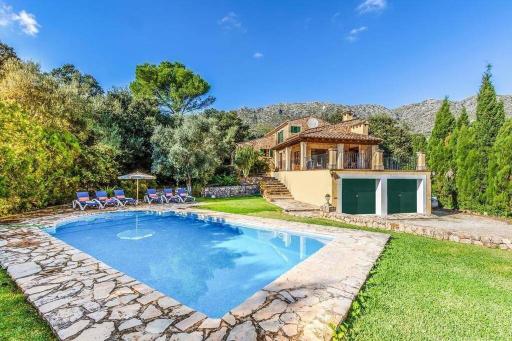 Pretty villa close to Cala San Vicente by Renthousing - Housity