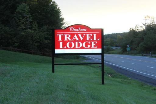 Chatham Travel Lodge - Housity