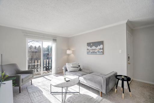 Quaint Midland 1BR with Private Balcony - Housity