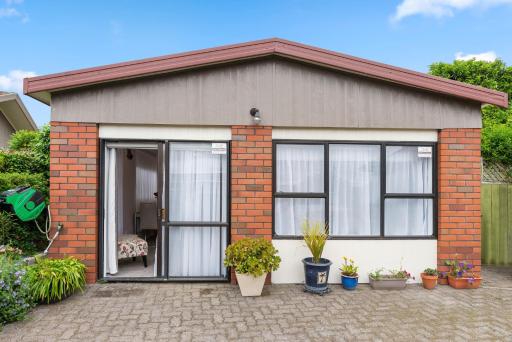 Pomare Cottage - Rotorua Holiday Home - Housity