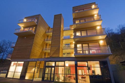 La Résidence du Spa et la Résidence des Thermes - Housity
