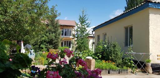 Ken Suu Hotel - Housity