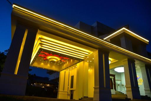 Hotel Blue Sky - Housity