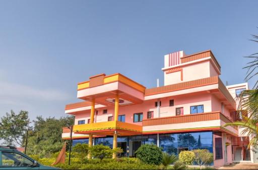 Hotel Nisarg Lodging And Restaurant - Housity