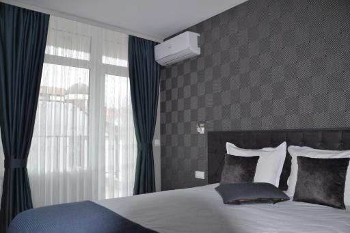 Central Point Premium - Housity