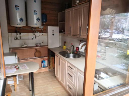 Еко садиба в Карпатах Лостун - Housity