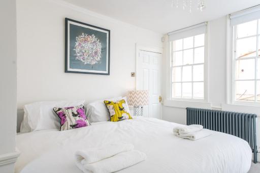 Mr Darcy's Residence - Housity