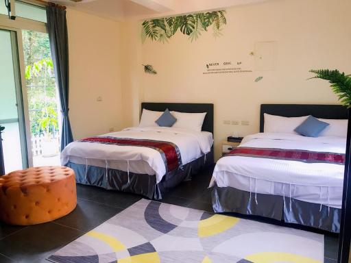 Star Moon Secretarea - Housity