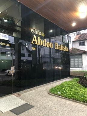 Abdon Batista - Apto completo central, Smart TV - Housity