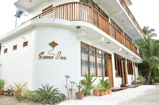 Seena Inn - Housity