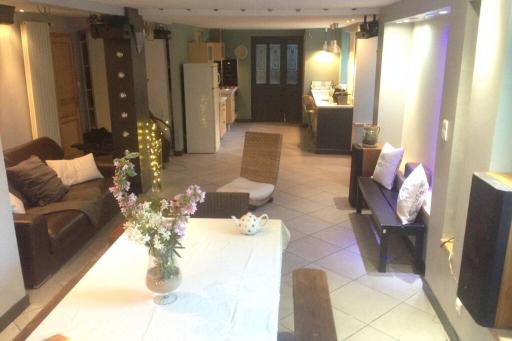 Bel appartement en rez-de-jardin - Housity