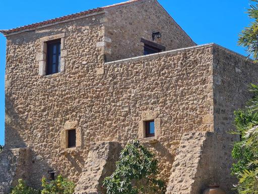 Pyrgos 1869 - Housity
