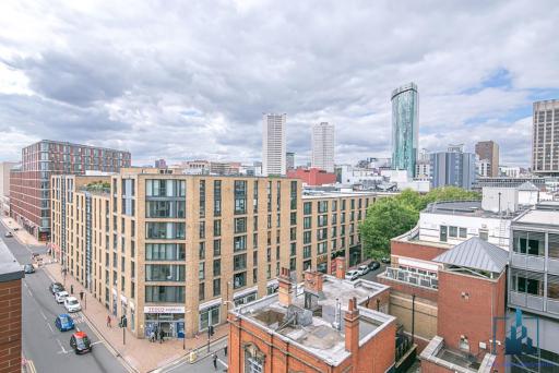 Birmingham B5 Central City Centre Beautiful City View Apartments - Housity