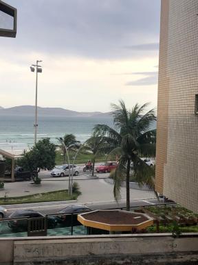 Apto na Praia do Forte - Housity
