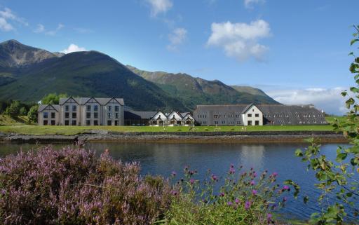 The Isles of Glencoe Hotel - Housity