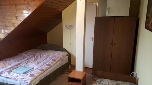 Napsugár Panzió - Housity