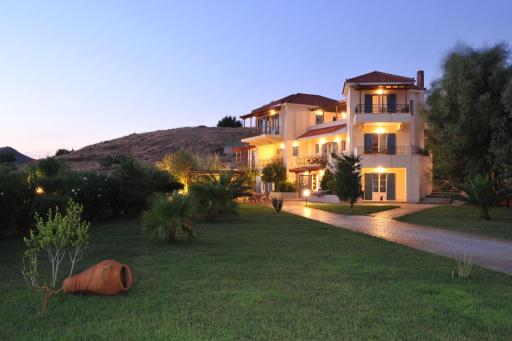 Fereniki Studios - Housity