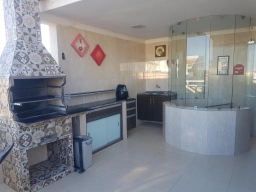 APARTAMENTO ACONCHEGANTE NO CENTRO de Petrolina todo CLIMATIZADO com 4 quartos área gourmet e Wi-fi 300MB - Housity