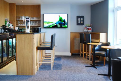 The Liverpool Inn Hotel - Housity