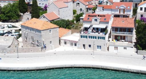 House Racic - Housity