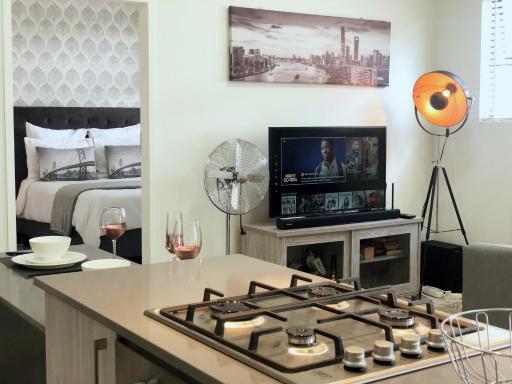 Mikey's place with Fibre Uncapped WiFi - Housity