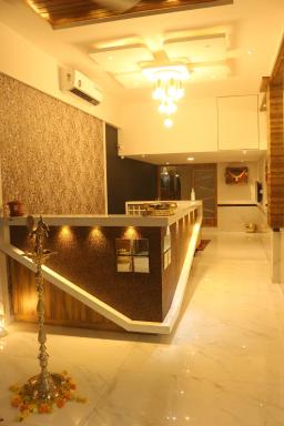 Hotel Palm Beach Pride - Housity