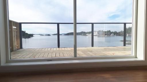 Kobbaneset Olga - Tett på havet - Bekkjarvik - Housity