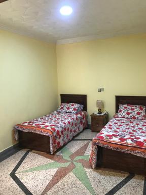 maison familiale calme hostcom - Housity