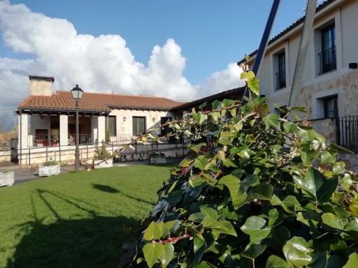 Alojamiento Rural La Henera - Housity