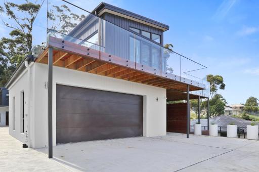 The Lake House and Apartment Merimbula - Housity