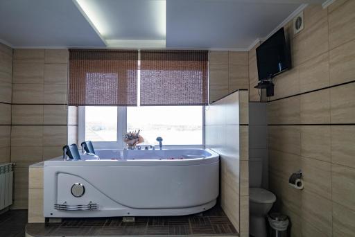 Kodatskiy Kosh - Housity