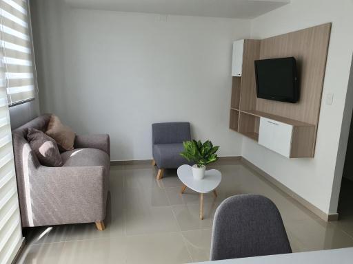 Lindo Apartamento Completo, en una muy buena zona - Housity