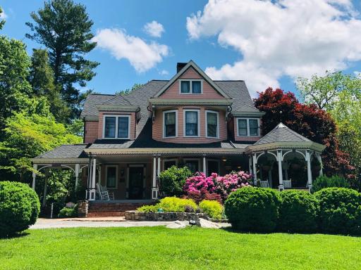 Beaufort House Inn - Housity