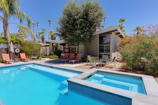 Deepwell Midcentury Butterfly by Oranj Palm - Housity