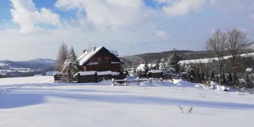 Chata drewniana Stefanówka - Housity