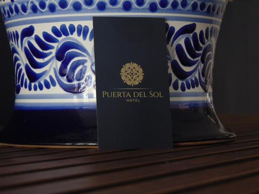 Hotel Puerta Del Sol - Housity