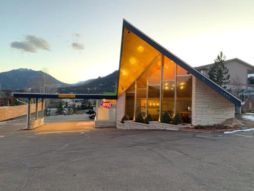 Coyote Mountain Lodge - Housity