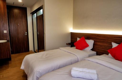 Guest House 555 NKI - Housity