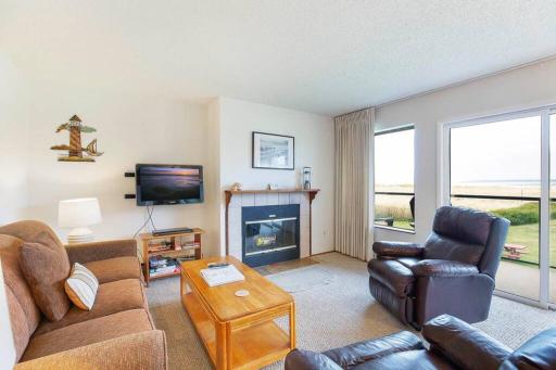 Oyster Condo - Housity