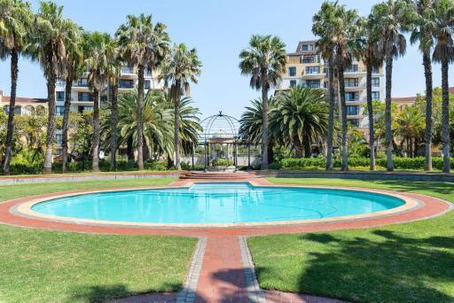 Island Club Luxury Apartments - Housity