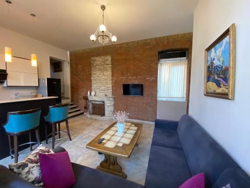 Lado Asatiani Apartment - Housity