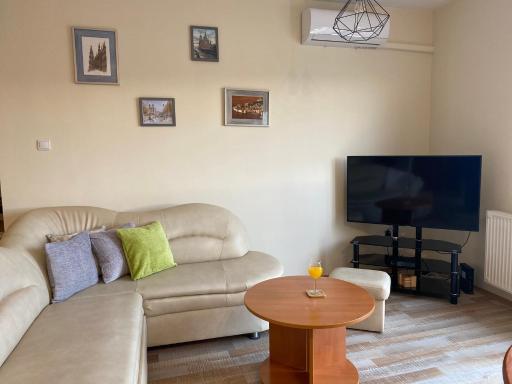 Gém apartman - Housity