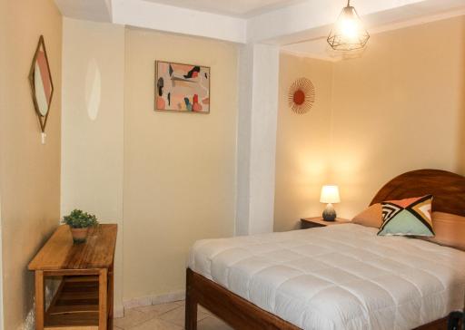 We Travel - Housity
