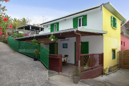 Maison familiale a Saint Leu - Housity