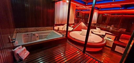 Motel Fantasy 5 - Housity