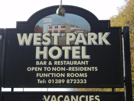 west park hotel chalets - Housity