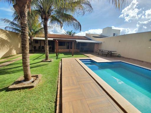 Casa para Temporada em Chapada dos Guimarães - Housity